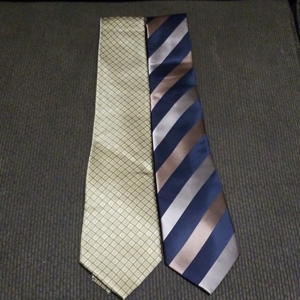 1 via Europa, 1 Hi Tie neck ties